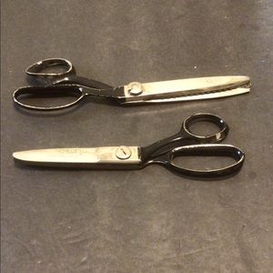 (2) Vintage 1930’s heavy industrial pinking shears